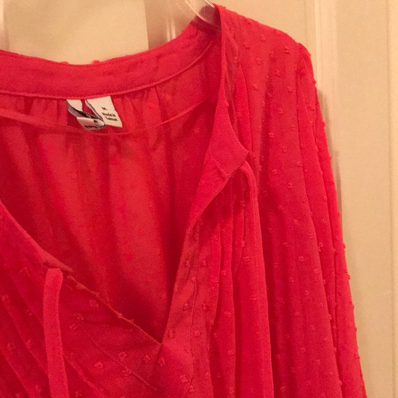 Pink Elle blouse size medium - Picture 2 of 4